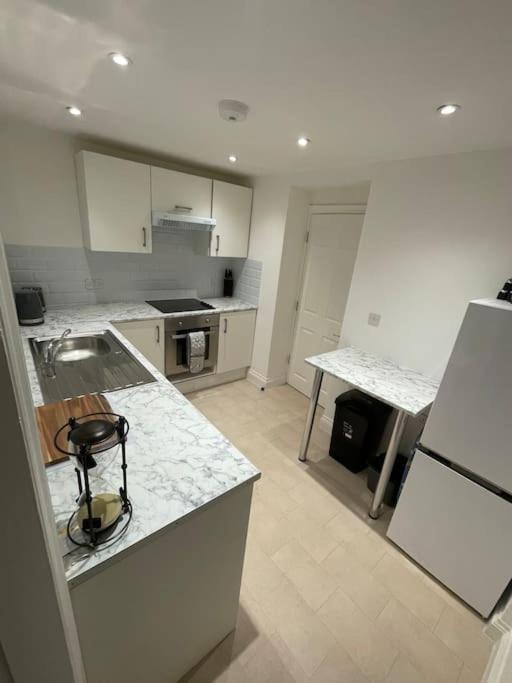Lovely 1 Bedroom Apartment - Maida Vale London Bagian luar foto